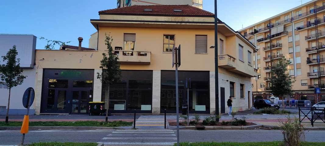 immobiliarelaginevra-negozio-commerciale-vendita-torino-5